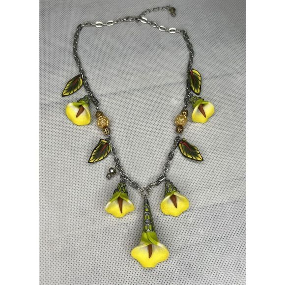 Yellow Calla Lily Flower Necklace Handmade Hand painted 16” - Picture 1 of 7